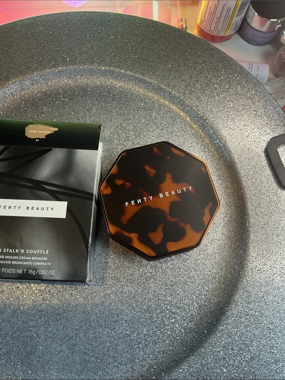Fenty Beauty Sun Stalk'r Soufflé Pressed Mousse Cream Bronzer - Suga Cookie (01)